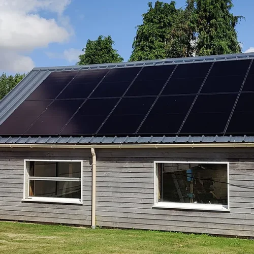 Panneaux photovoltaïques Maison Garage Morbihan